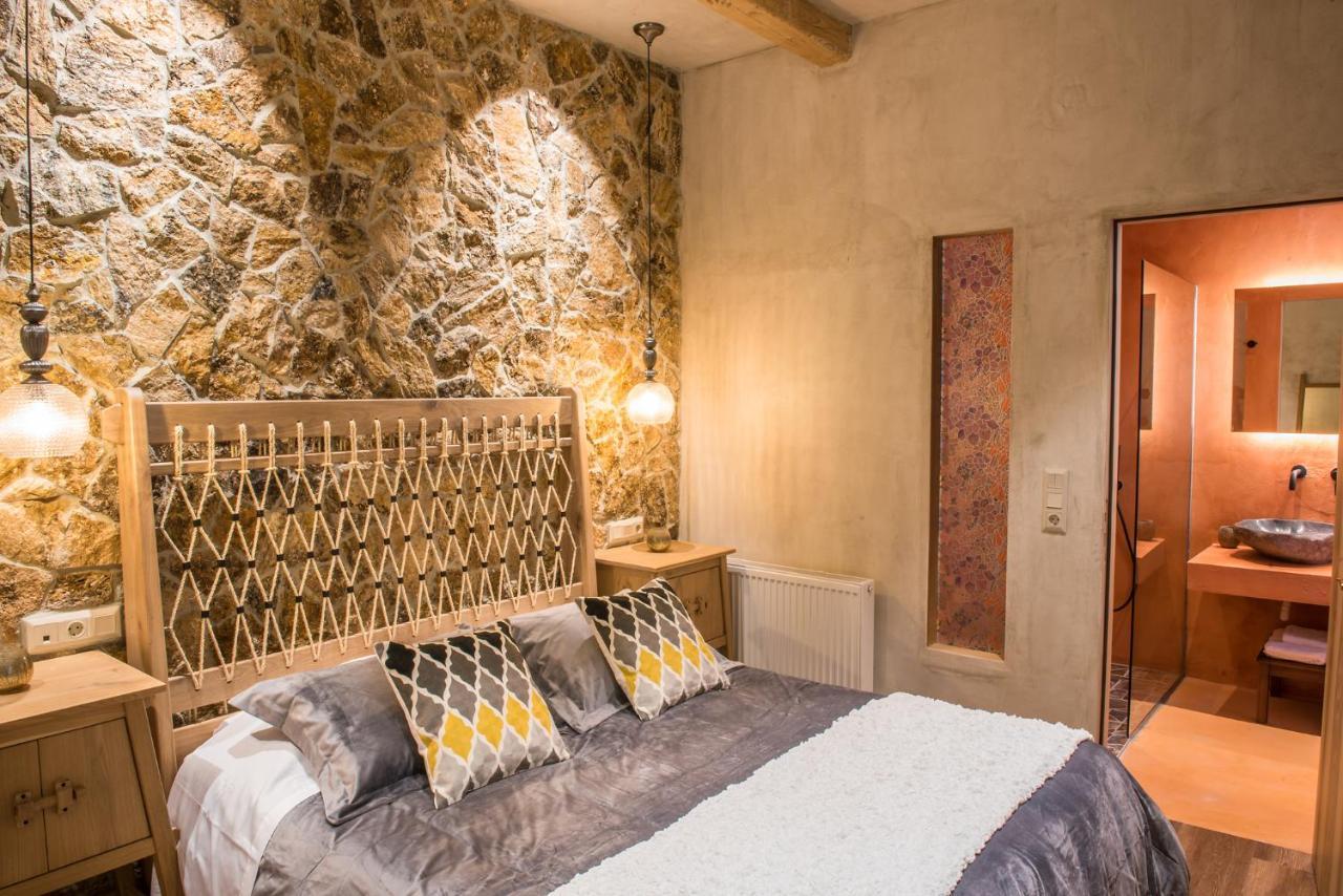 Ferienwohnung «Σκλάβας Χνάρι» Παραδοσιακός Ξενώνας Magouliana Exterior foto