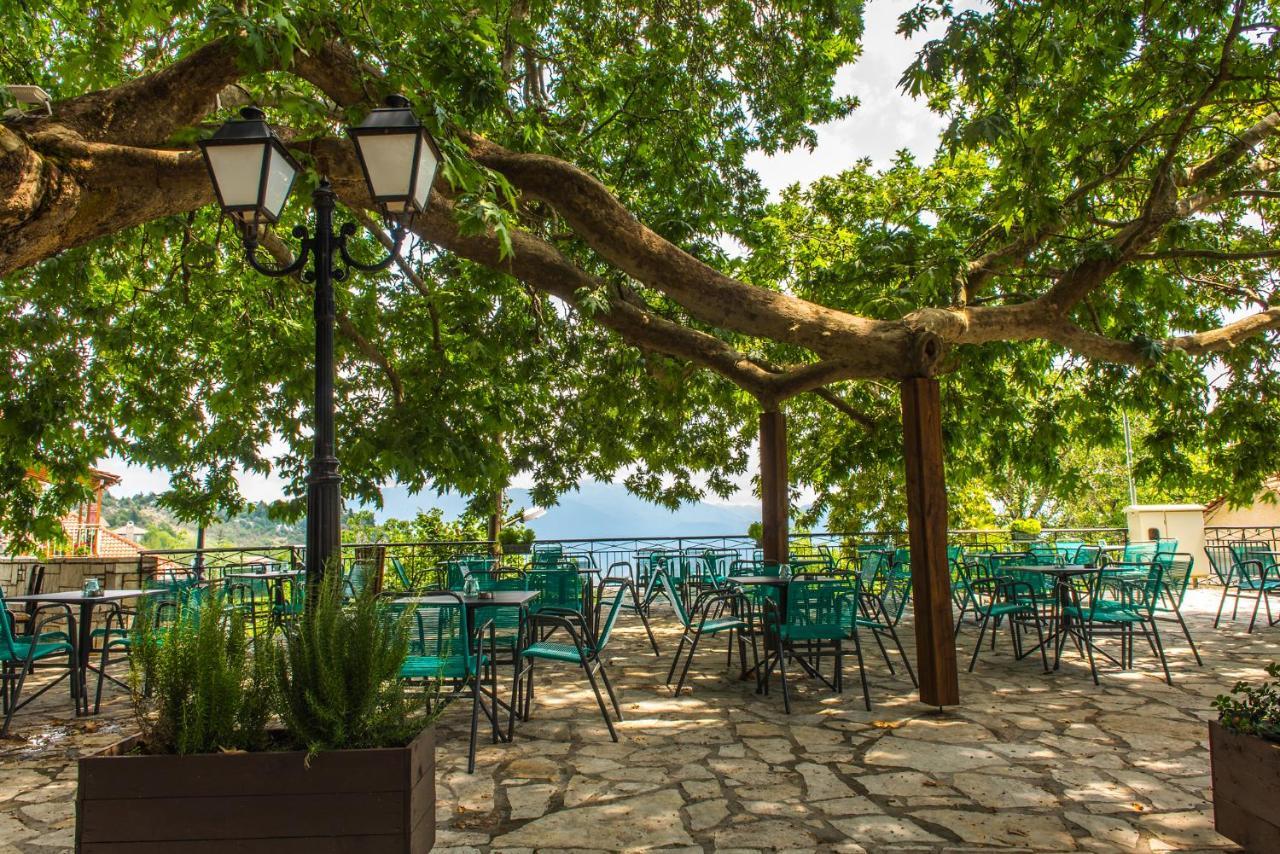 Ferienwohnung «Σκλάβας Χνάρι» Παραδοσιακός Ξενώνας Magouliana Exterior foto