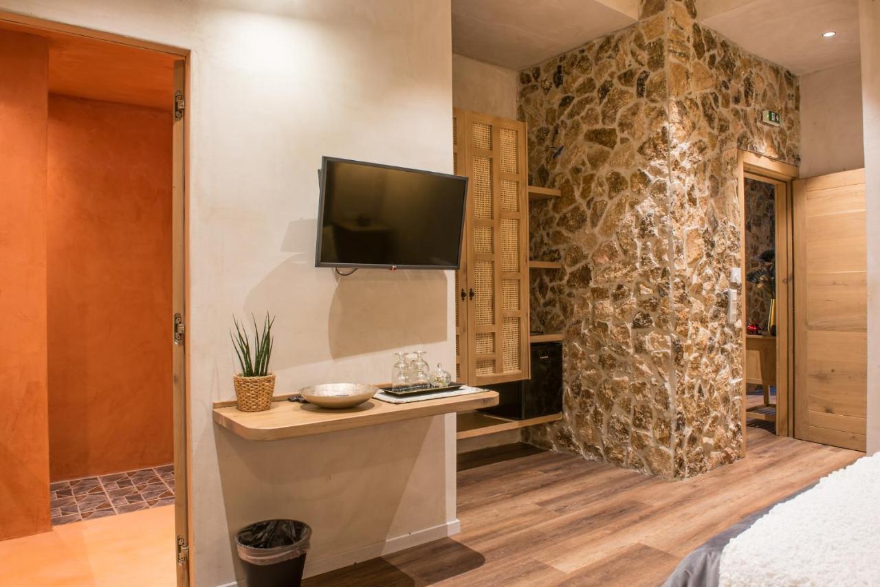 Ferienwohnung «Σκλάβας Χνάρι» Παραδοσιακός Ξενώνας Magouliana Exterior foto