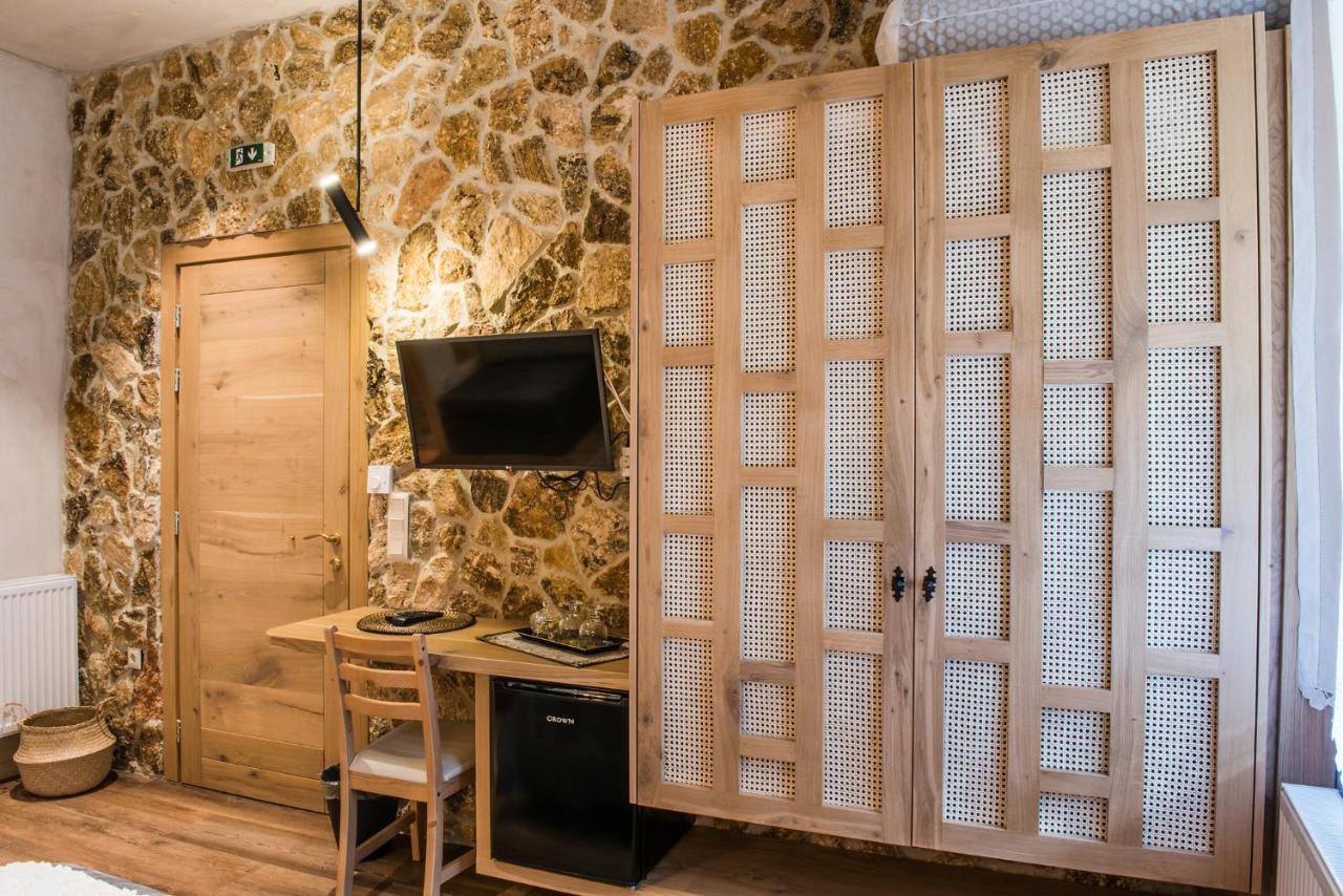 Ferienwohnung «Σκλάβας Χνάρι» Παραδοσιακός Ξενώνας Magouliana Exterior foto