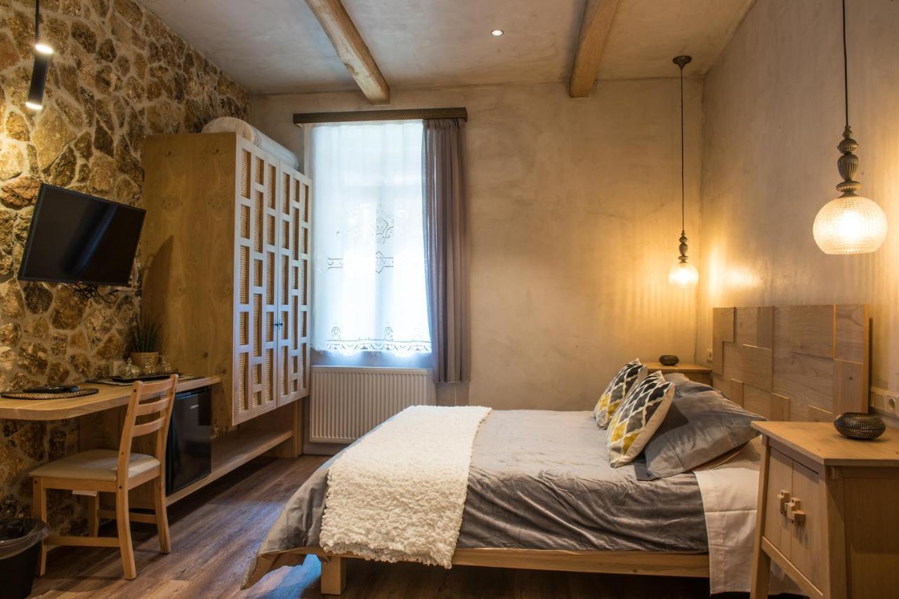 Ferienwohnung «Σκλάβας Χνάρι» Παραδοσιακός Ξενώνας Magouliana Exterior foto